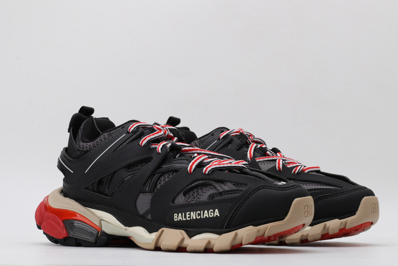 Ba*len*cia*ga track 542436 w2la1 2045