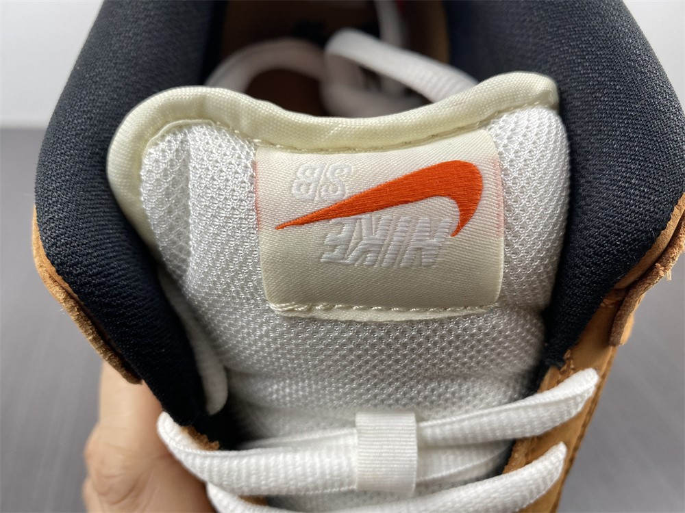 Nike SB Dunk Low Dark Russet DH1319-200