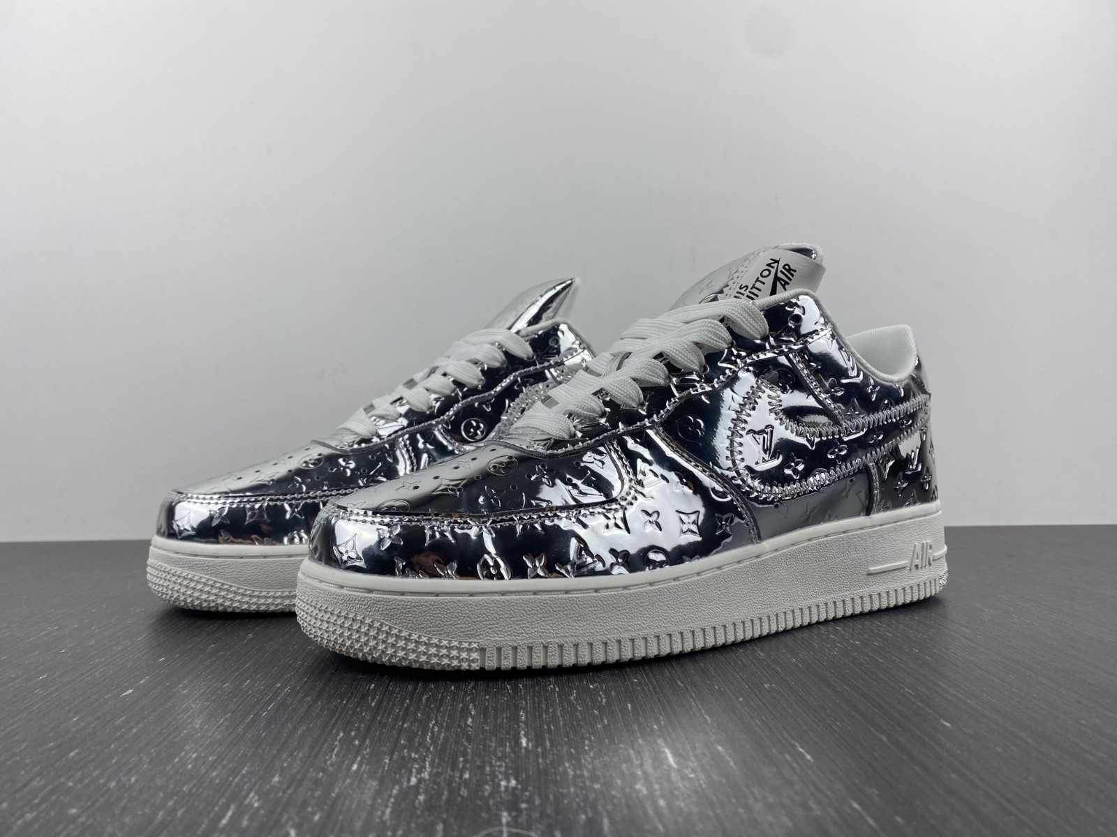 NIKE AIR FORCE 1 LOW BY VIRGIL ABLOH
