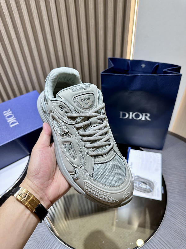 DR B30 SNEAKER