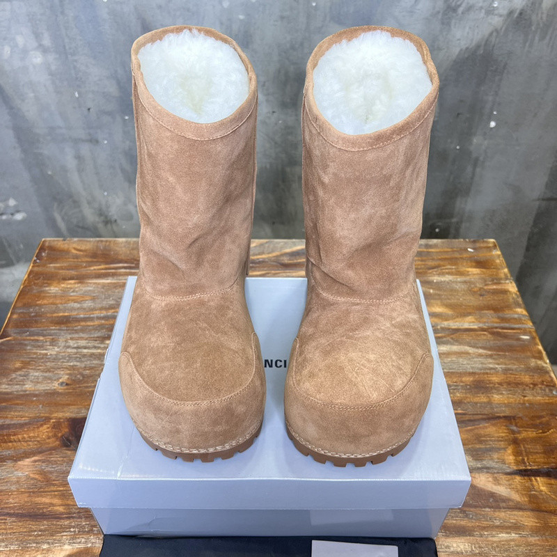 Ba1en*iaga alaska faux shearling low boots