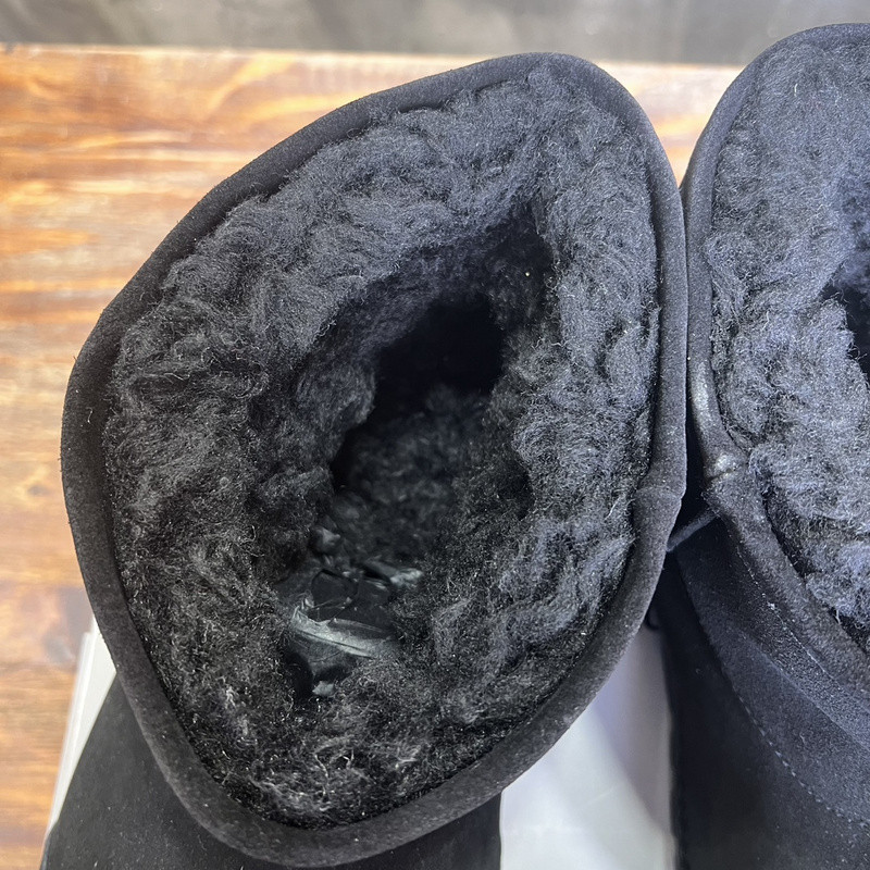 Ba1en*iaga alaska fur bootie in black