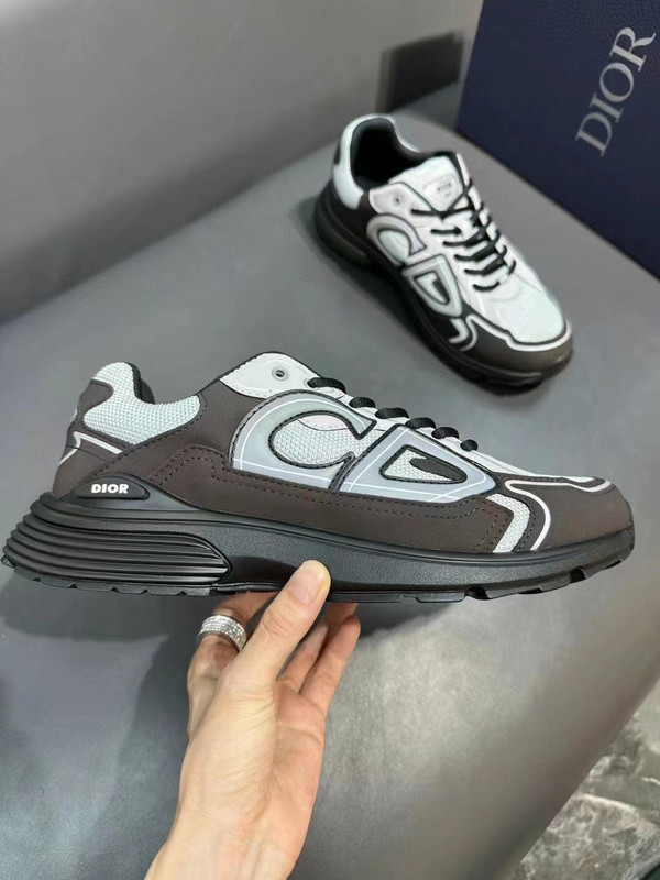 DR B30 SNEAKER