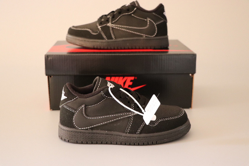 AIR JORDAN 1 KIDS SHOES