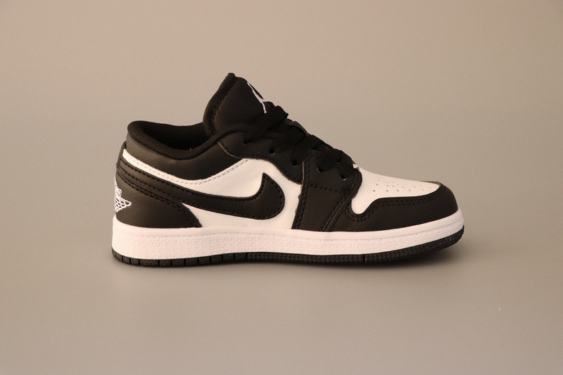 AIR JORDAN 1 KIDS SHOES