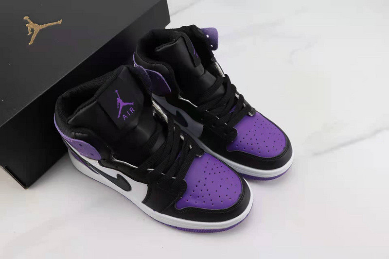AIR JORDAN 1 KIDS SHOES
