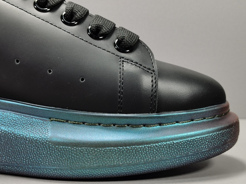 a1exa*der Mcqv*en sneaker