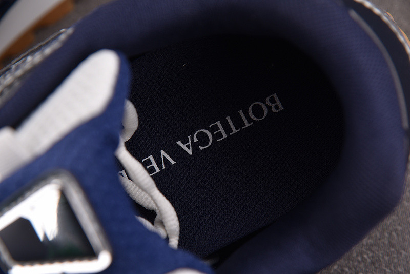 b0tt*ga Ven*ta orbit sneaker