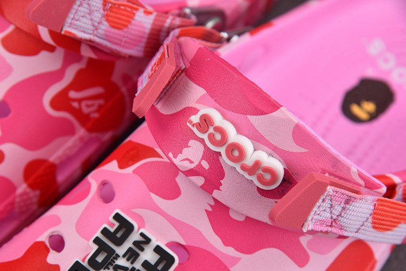 Cr*0*s classic clog a bathing ape abc camo pink
