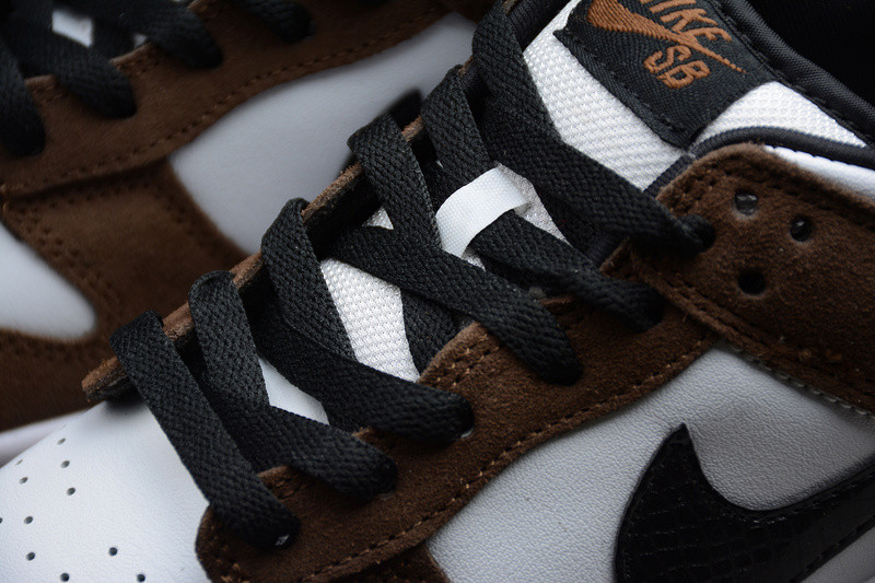 NIKE DUNK LOW WHITE BLACK TRAIL END BROWN 304292-102