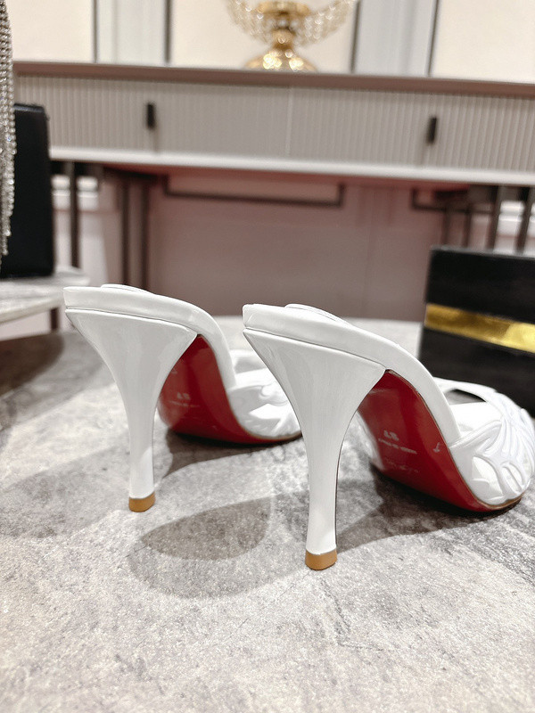 Chr1st1an louboutin heels 8.5cm