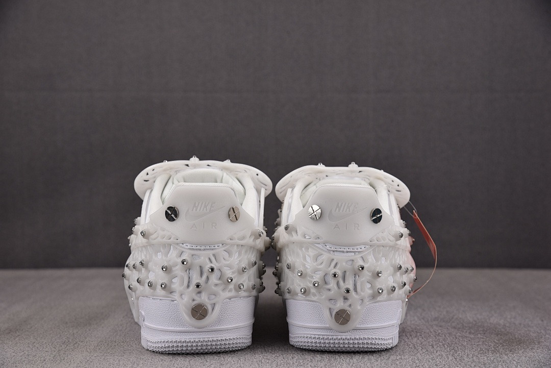 Swarovski Nike Air Force 1 LXX N/A CV7668-100