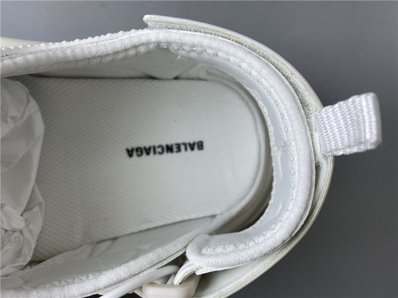 Ba*len*cia*ga track sandal monocolor neoprene/rubber white 617543 w2cc1 9000