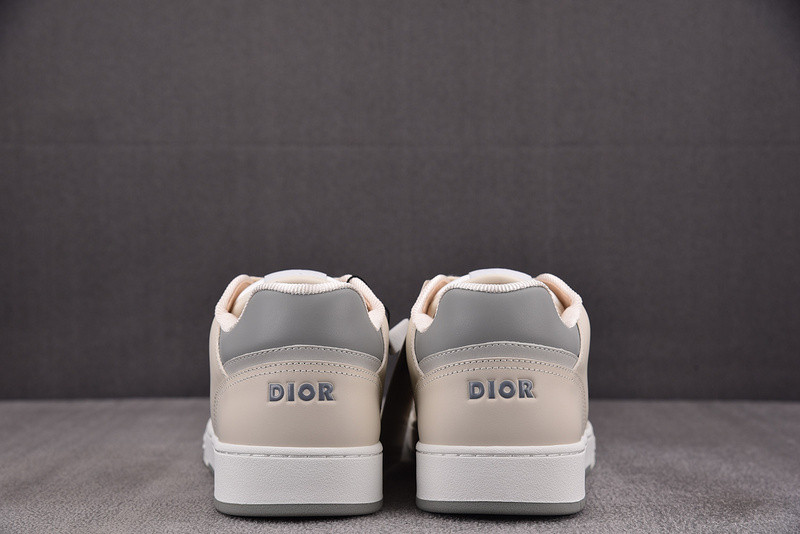D10r sneakers