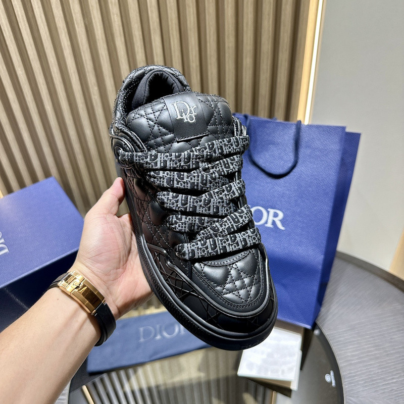 DR BS9 SNEAKER