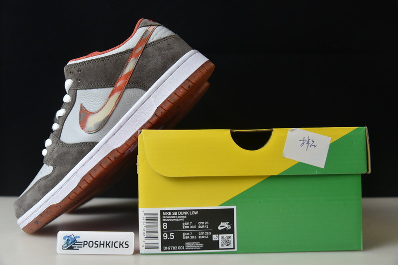 Crushed D.C. x Nike SB Dunk Low DH7782-001