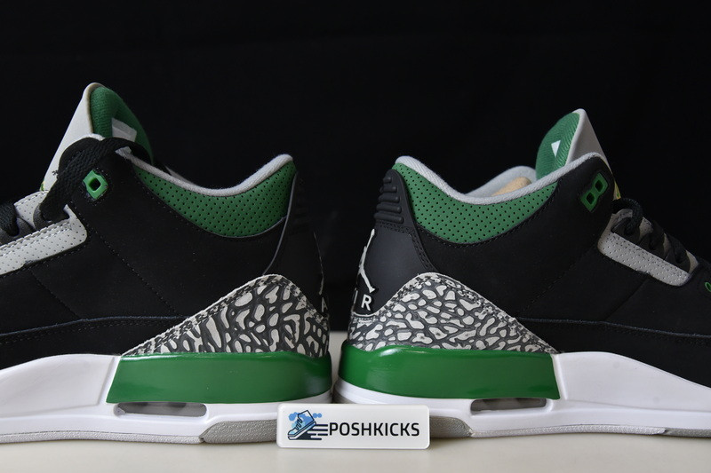 Air Jordan 3 “Pine Green” CT8532-030