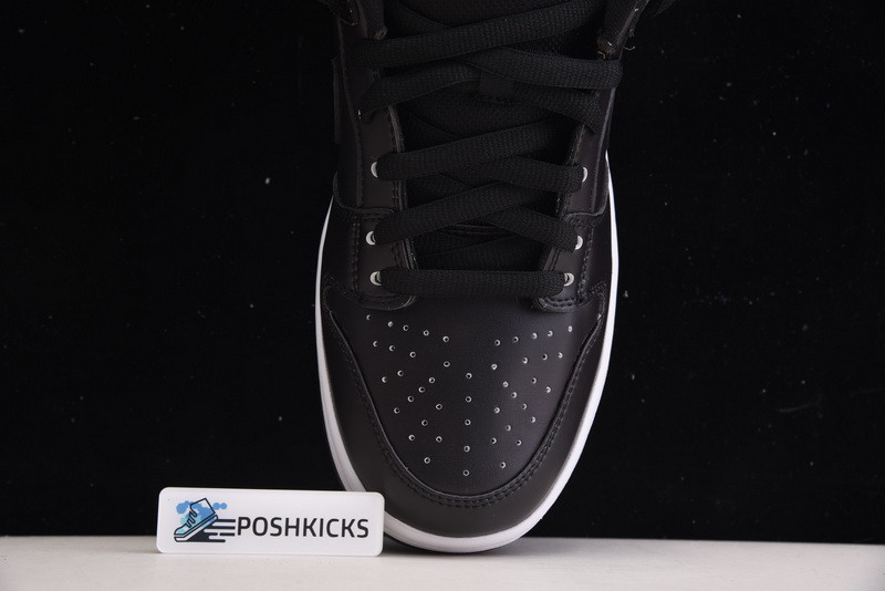 Civilist x Nike SB Dunk Low CZ5123-001