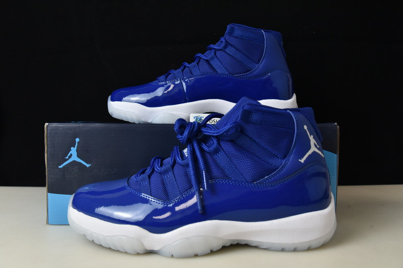 Air Jordan 11 AT7802 115