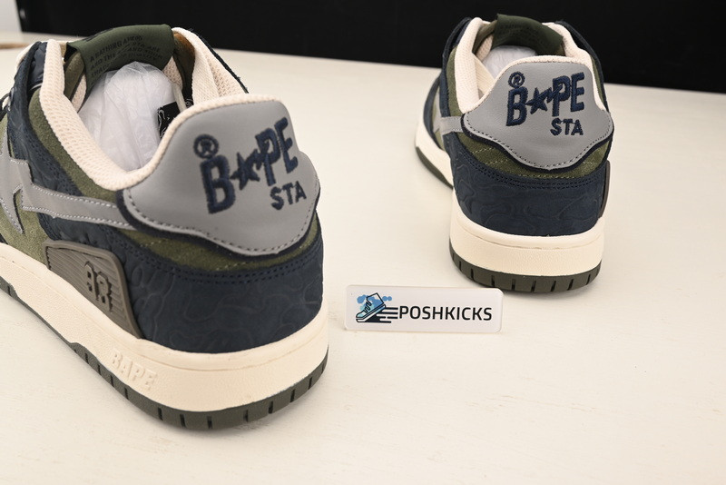 BAPE SNEAKERS