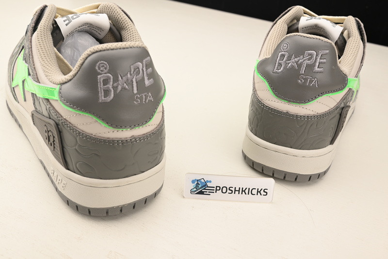 BAPE SNEAKERS