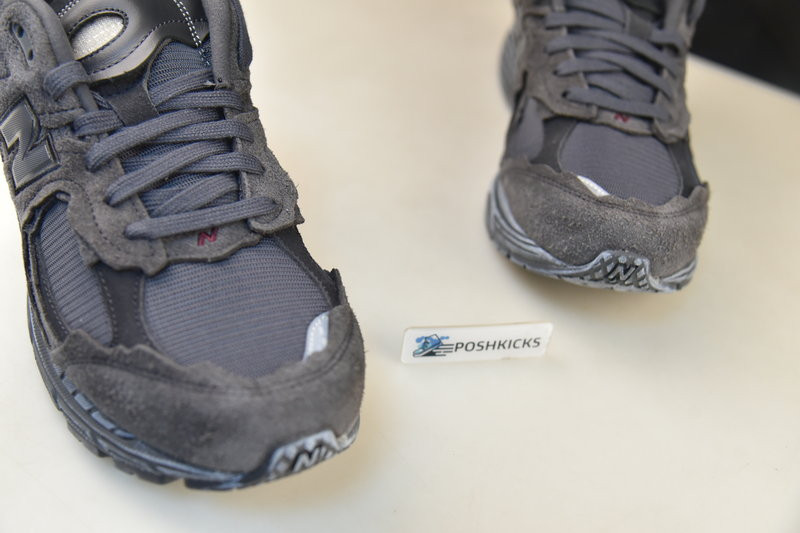 New Balance 2002R Protection Pack Phantom M2002RDB