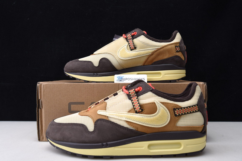 Travis Scott x MAX 1 DO9392-200