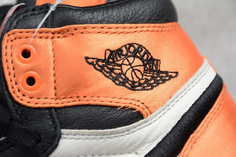 Jordan 1 Retro Satin Shattered Backboard AV3725-010