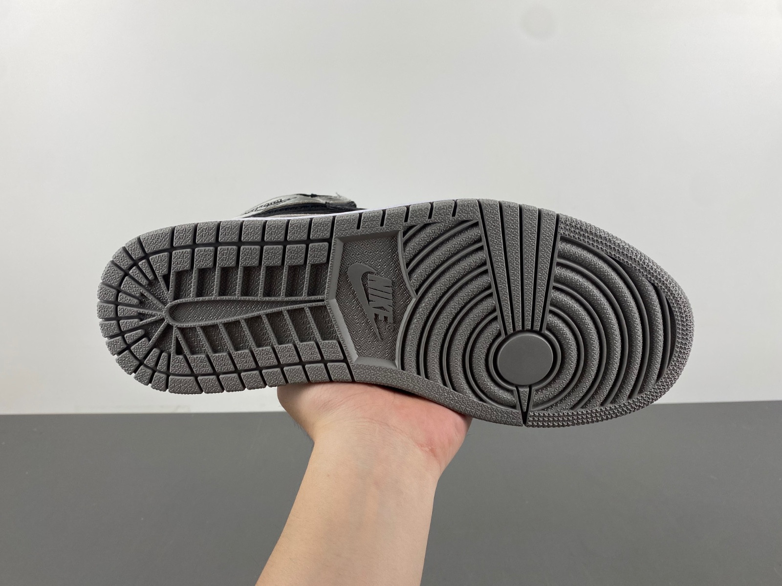 Air Jordan 1 High OG Satin Shadow 2024 FD4810-010