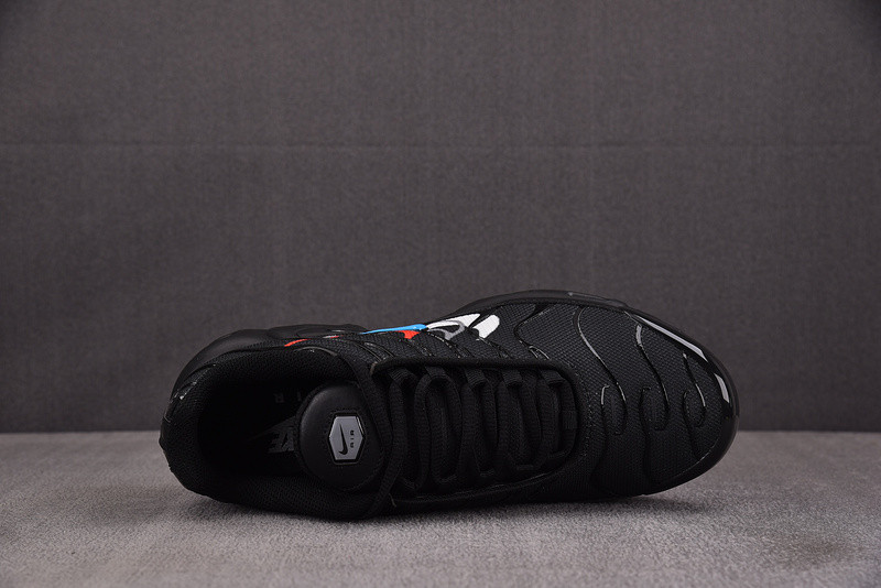 Nike Air Max Plus "Multi-Swoosh" | FJ4224-001