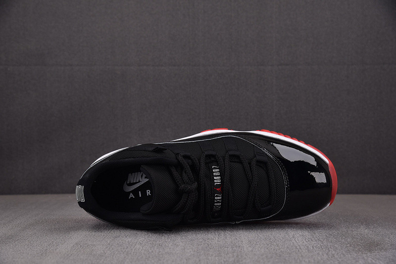 Air Jordan 11 Low "Bred" 2025 FV5104-006