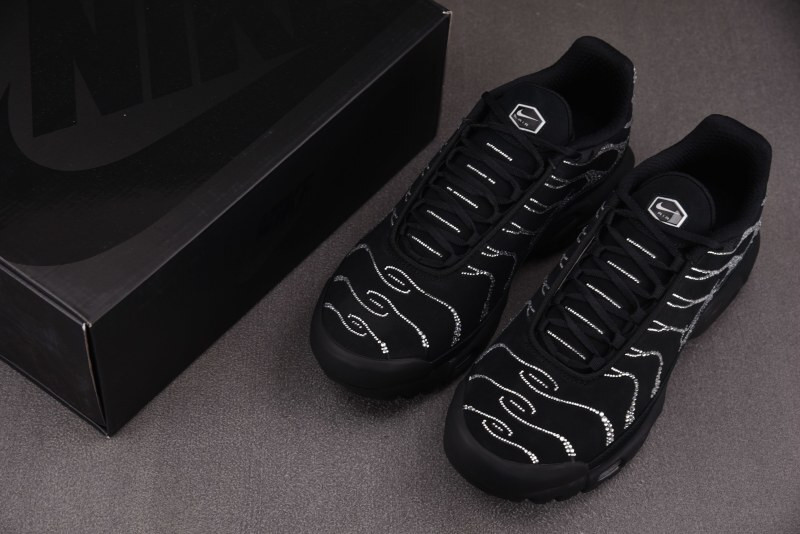 Swarovski x Nike Air Max Plus Moonlight FZ4237-001