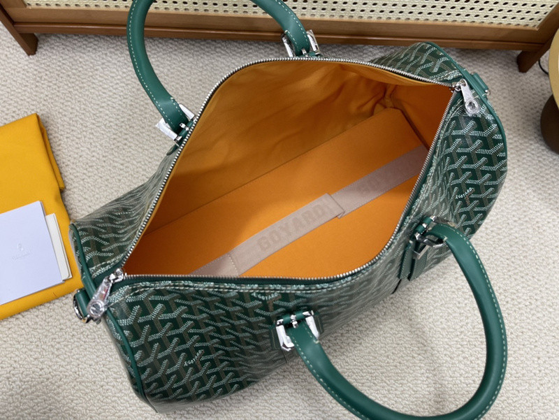 G09ard boston travel bag