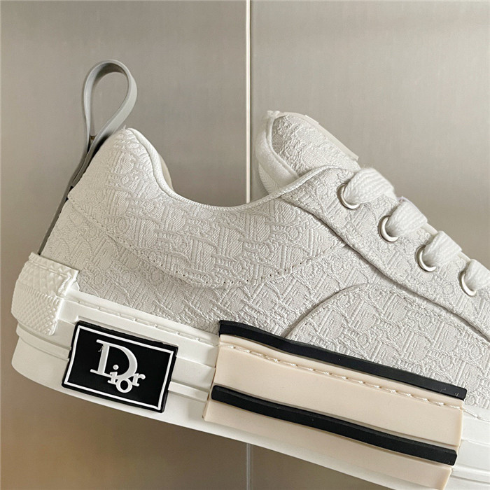 B23 SKATER SNEAKER