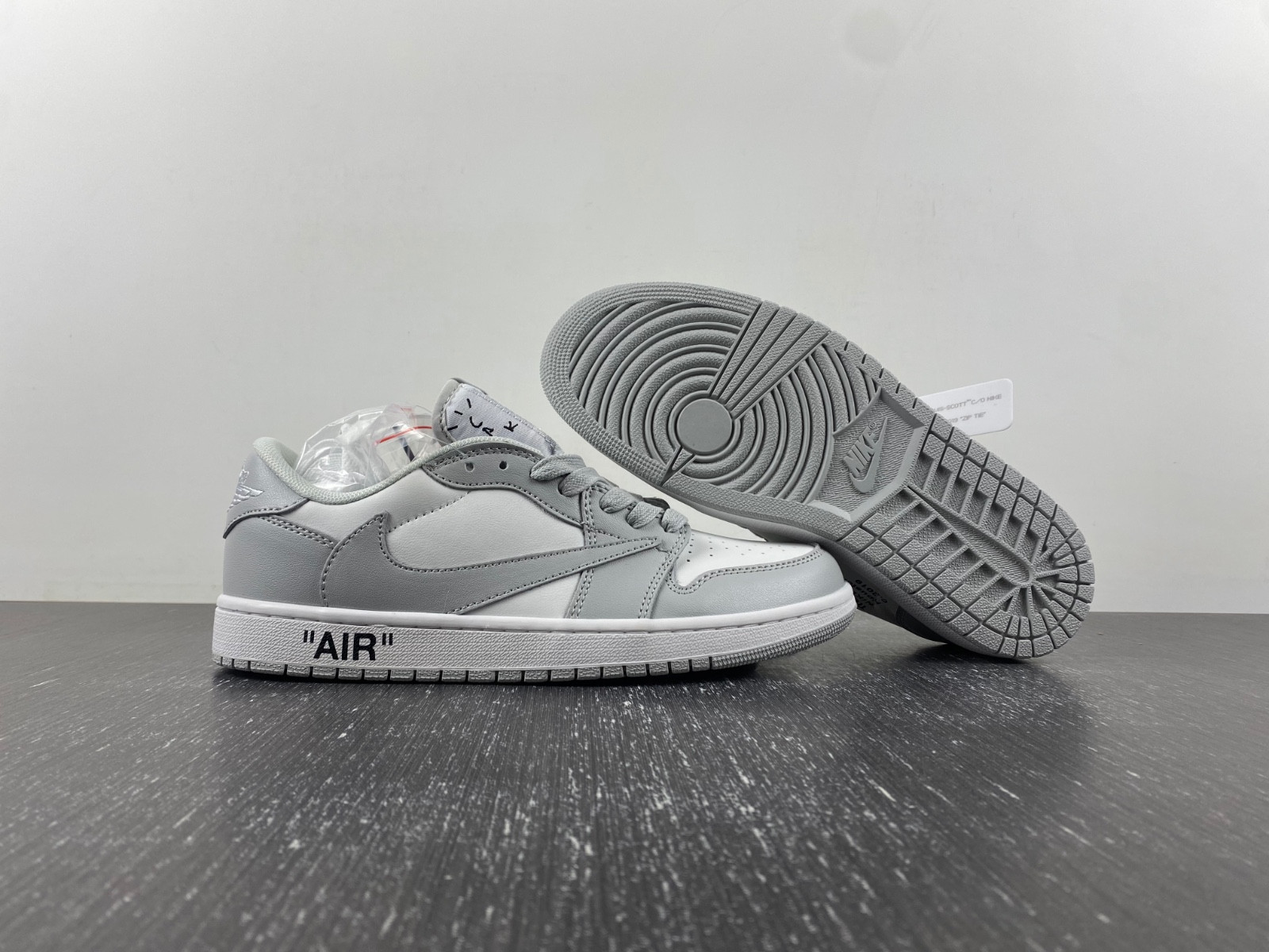 OFF-WHITE x Travis Scott x Air Jordan 1 OW DM7866-198