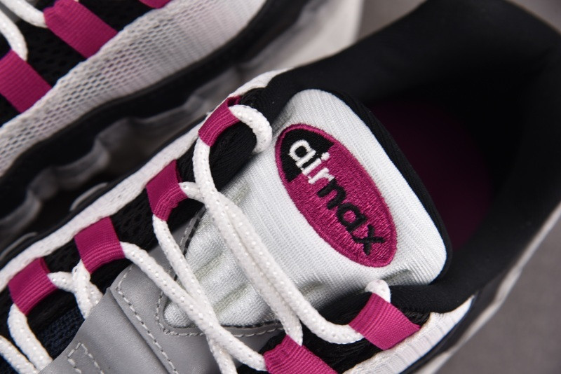 Nike SB x Air Max 95 