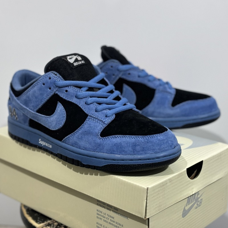 S*prem* x nike sb dunk low ocean fog hq8487-400