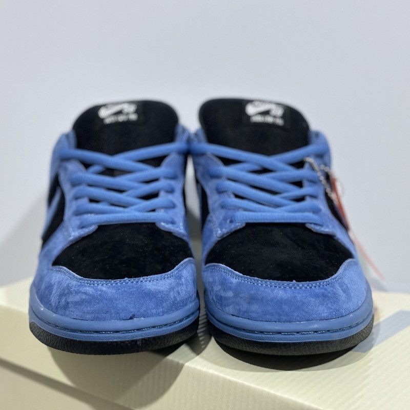 S*prem* x nike sb dunk low ocean fog hq8487-400