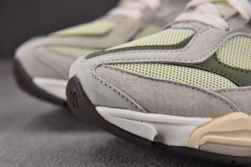 New Balance 9060 Sneakers U9060EEC