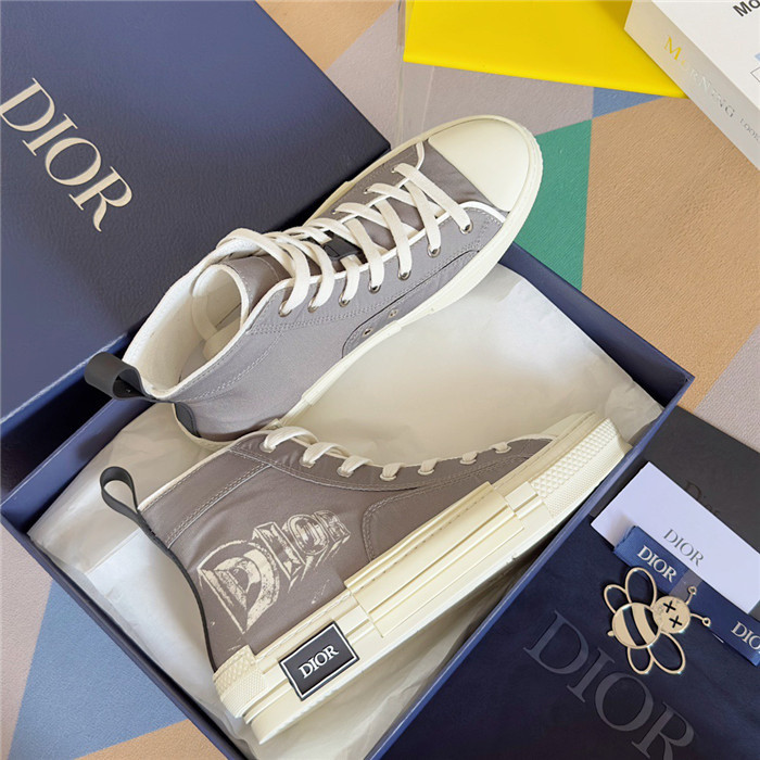 D B23 HIGH-TOP SNEAKERS
