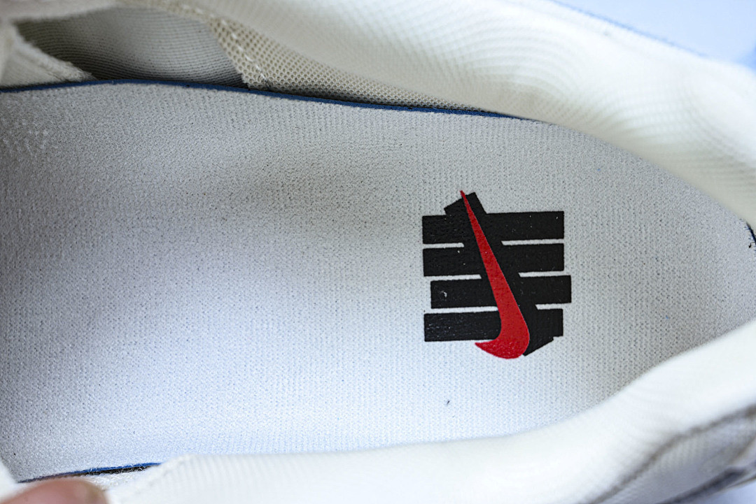 UNDEFEATED Nike Air Max 95 "Sail" IB4453-100