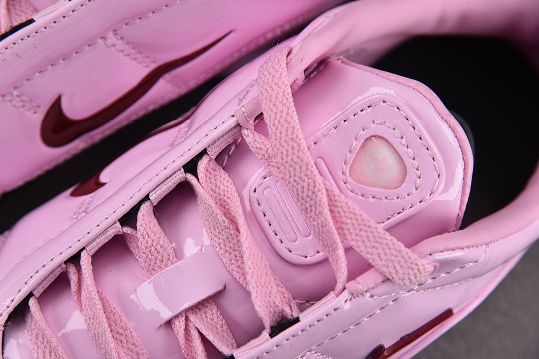 NK Total 90 Secutor Shox Magia SP Maha Amsterdam IM9326