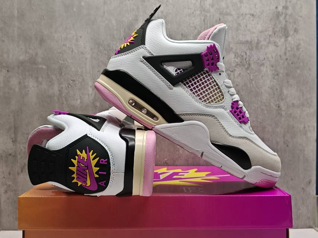 Air Jordan 4 “Comic” IO2362-100