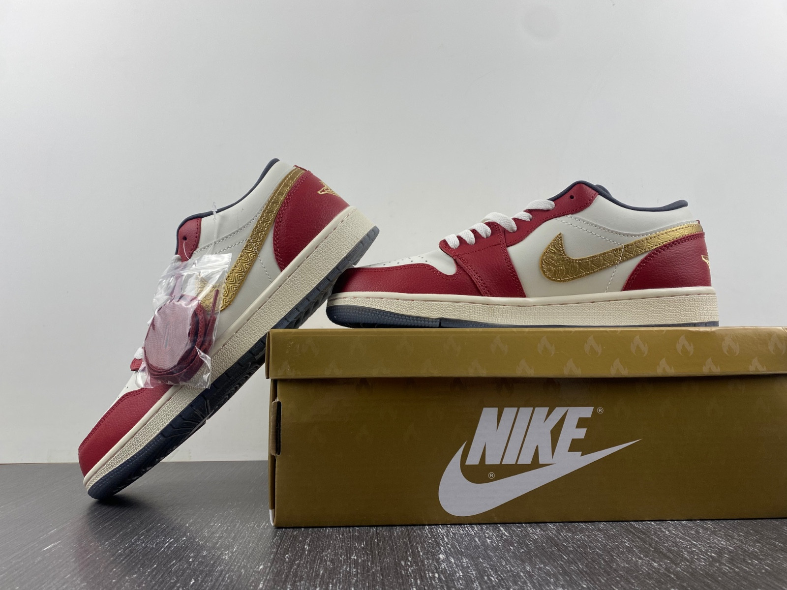 Air Jordan 1 Low "Chinese New Year 2024" | FJ5735-100