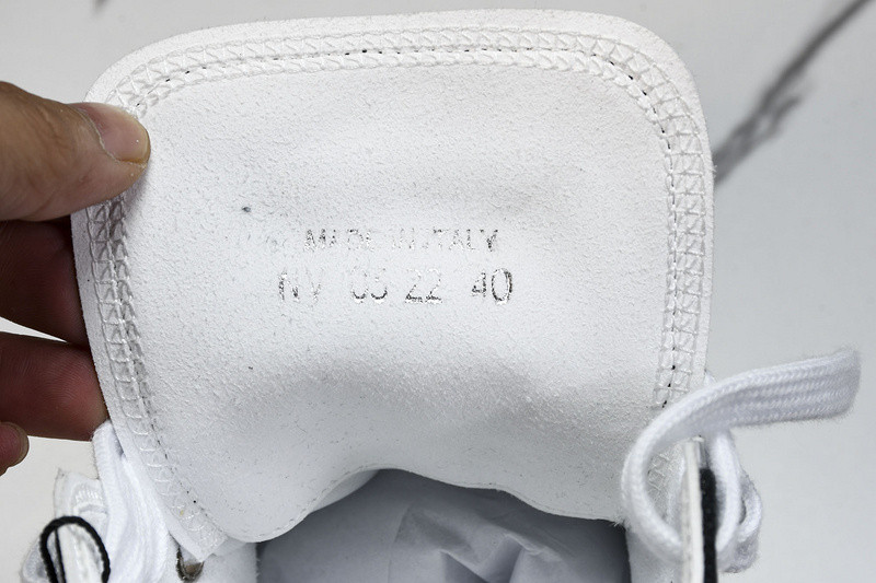 D B23 HIGH-TOP SNEAKERS