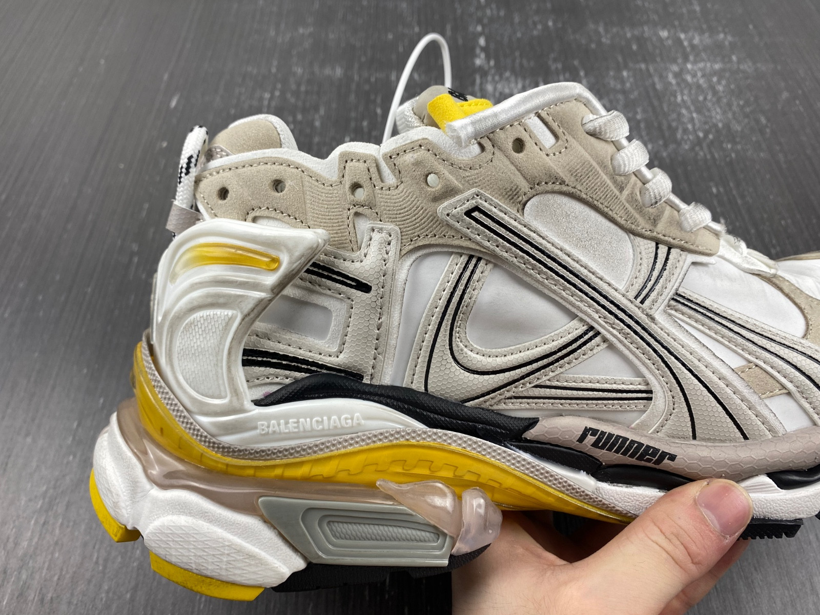 Ba*len*cia*ga runner 772774-w3rny-9176