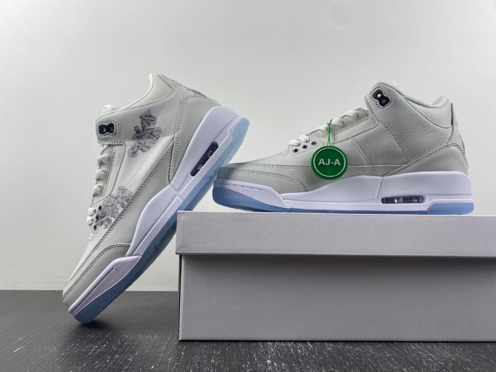 Air Jordan 3 Retro FN0344-666