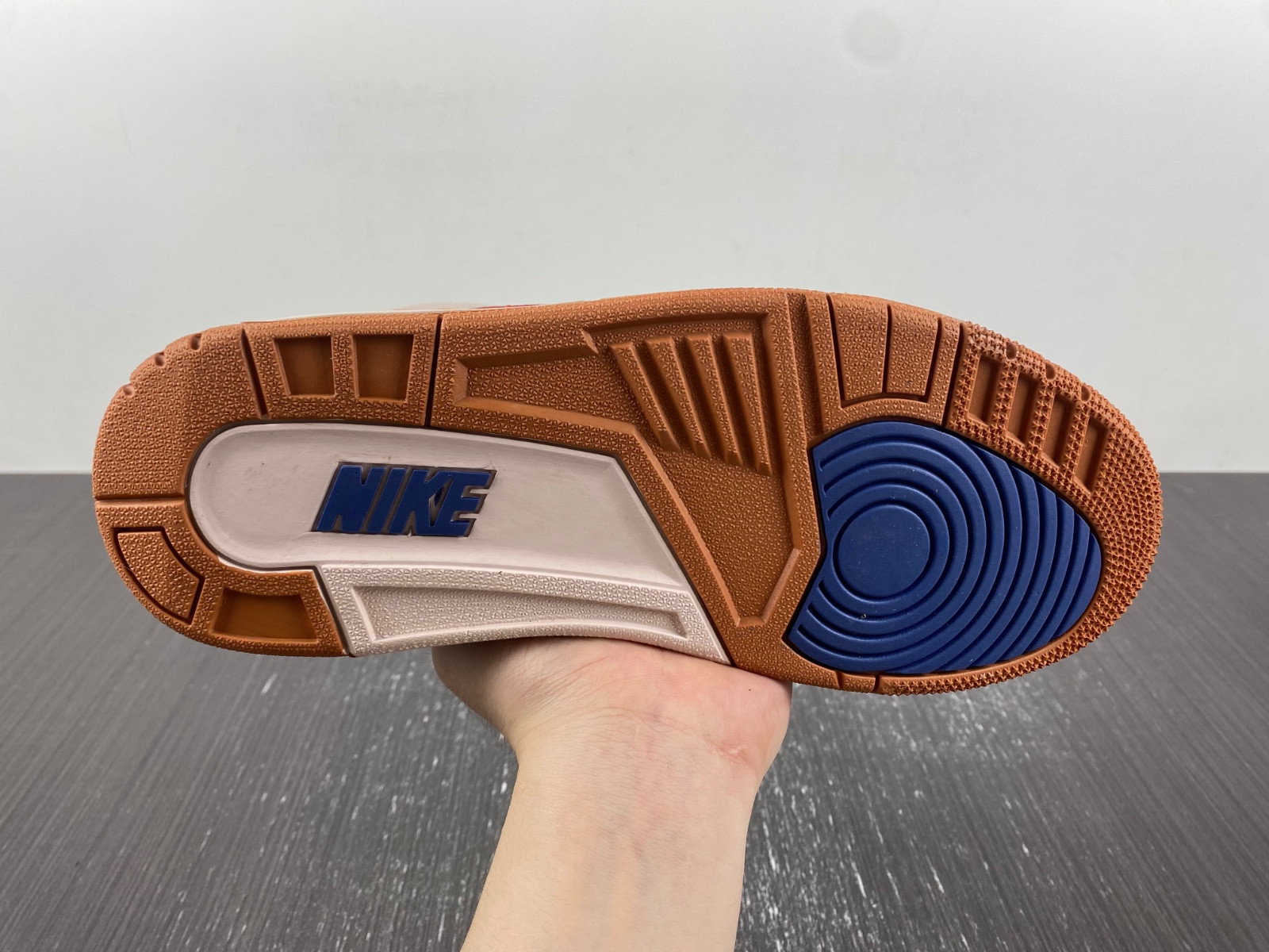 Air Jordan 3 DX6660-900