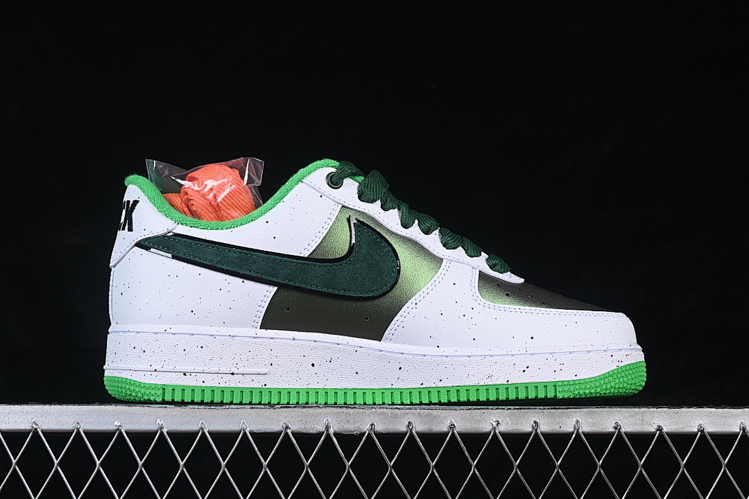 Nike Air Force 1 Low DOAF Egg or Duck - IU7613-100