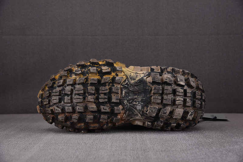 Ba*len*cia*ga bouncer chunky-sole sneakers